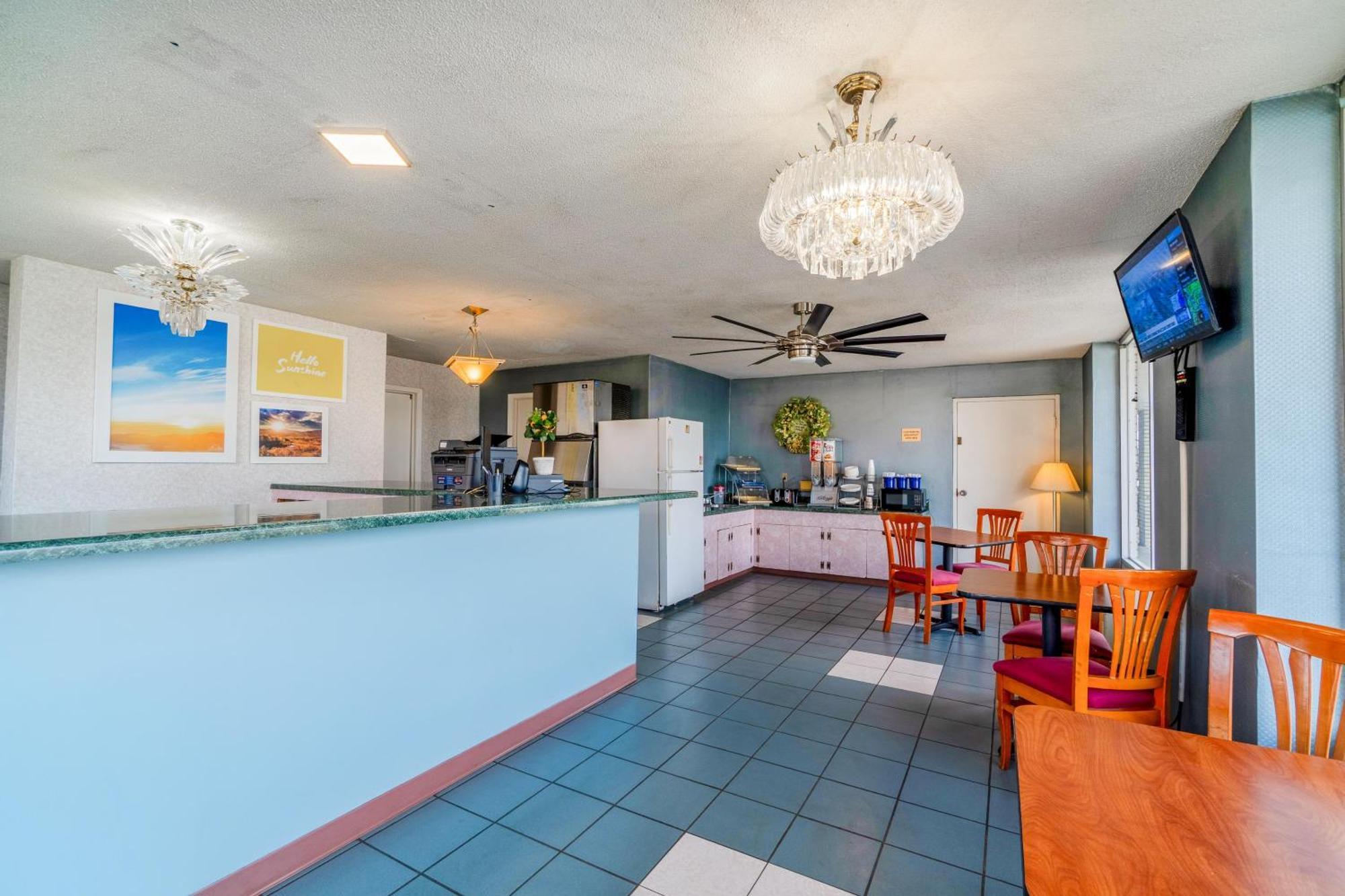 Ozark Junction Mountain View By Oyo Motel Bagian luar foto