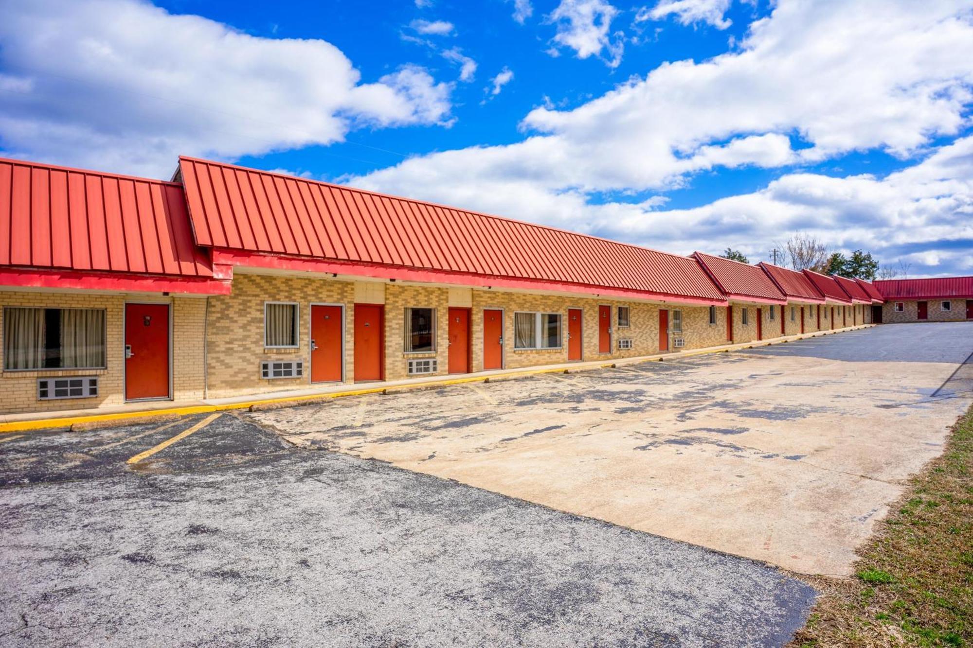 Ozark Junction Mountain View By Oyo Motel Bagian luar foto