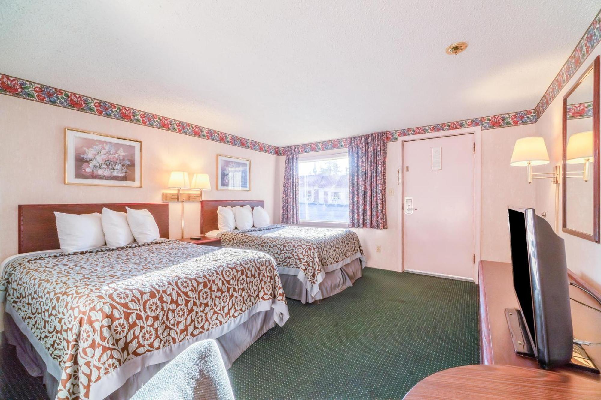 Ozark Junction Mountain View By Oyo Motel Bagian luar foto